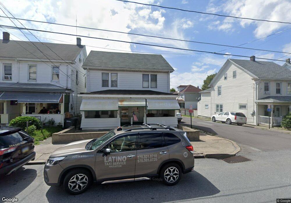 680 N Locust St, Hazleton, PA 18201 - photo 1