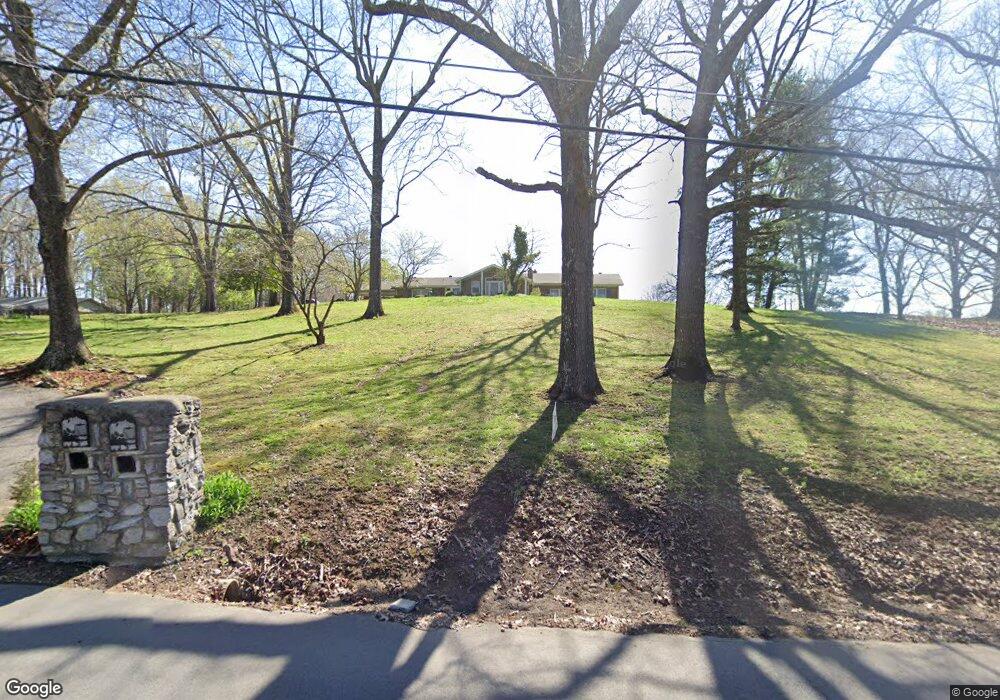 600 Dykeman Rd, Dickson, TN 37055 - photo 1