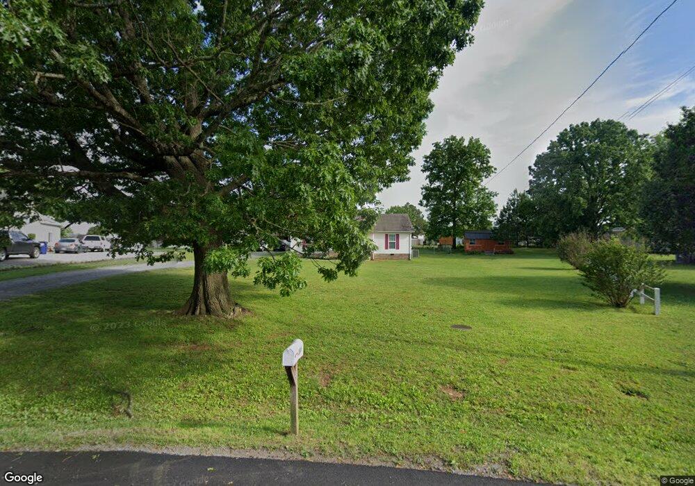 206 Shapard Dr, Shelbyville, TN 37160 - photo 1