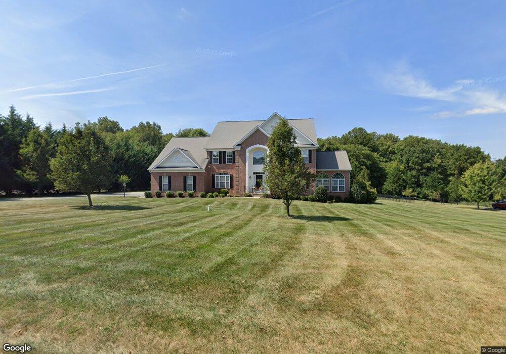 910 Dennisford Ct, Cockeysville, MD 21030 - photo 1