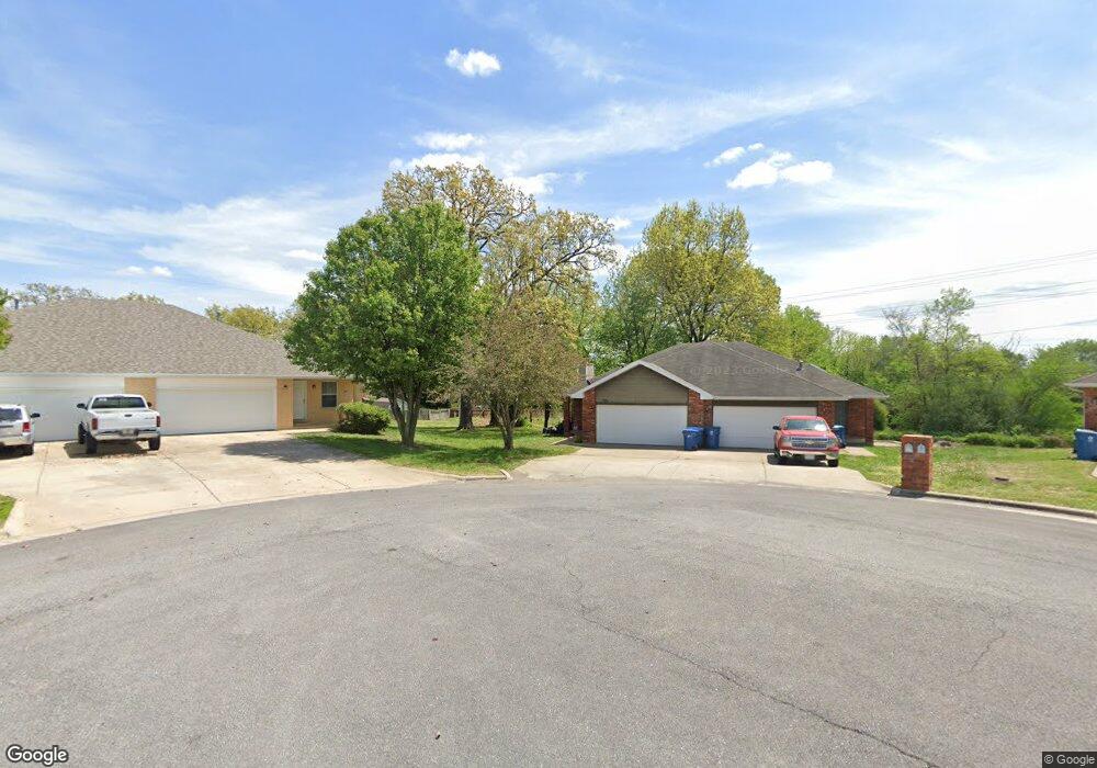 706 Mclean Ct, Nixa, MO 65714 - photo 1