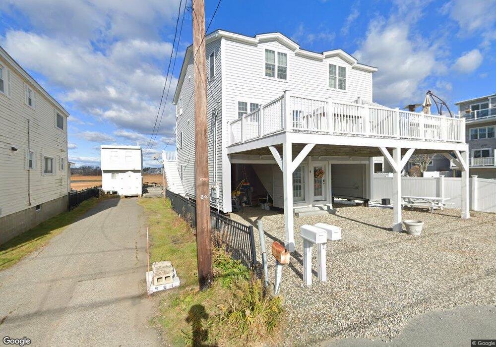 4 Liberty St unit 1, Salisbury, MA 01952 - photo 1