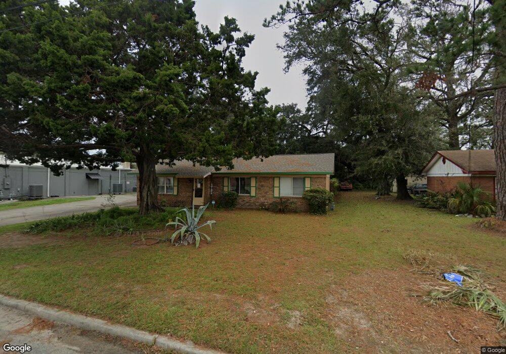 1715 R St, Brunswick, GA 31520 - photo 1
