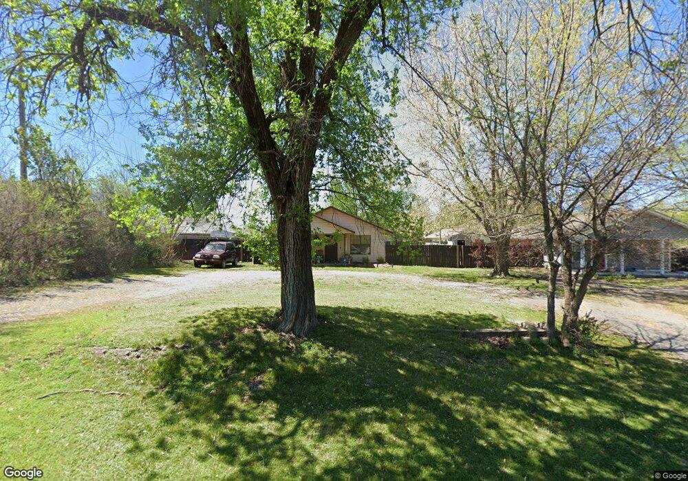 422 S West Ave, Tahlequah, OK 74464 - photo 1