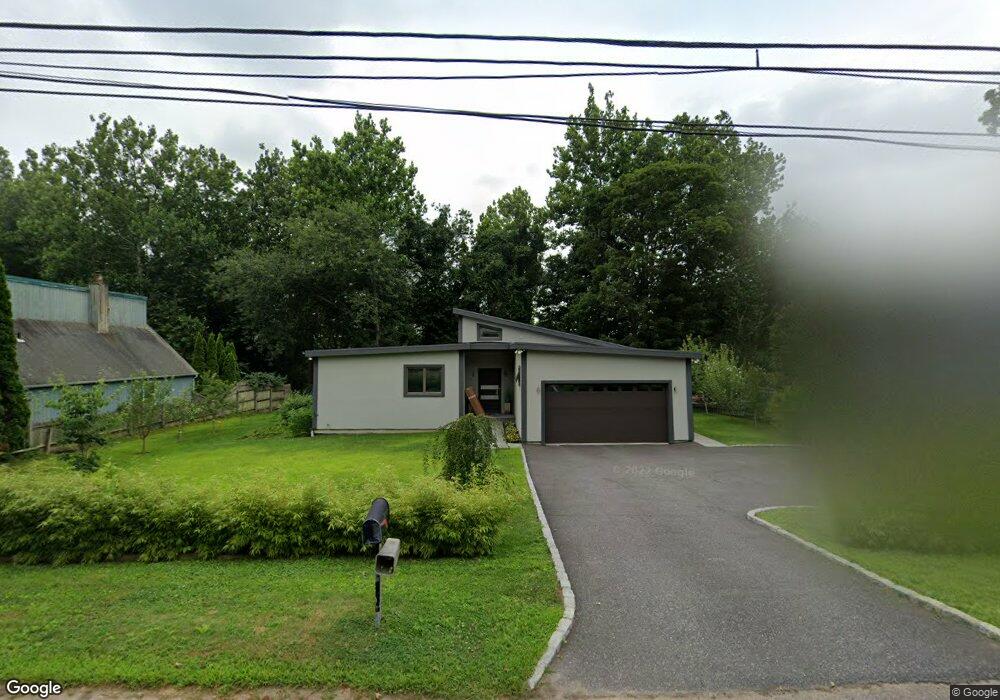 189 Adley Rd, Fairfield, CT 06825 - photo 1