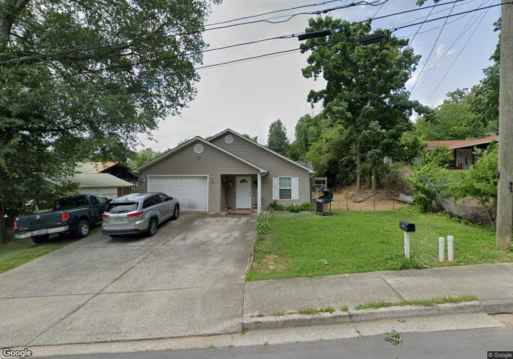 1413 Burgess Dr, Dalton, GA 30721 - photo 1