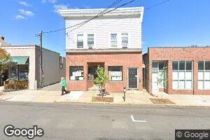 323 Watertown St Unit 2, Newton, MA 02458
