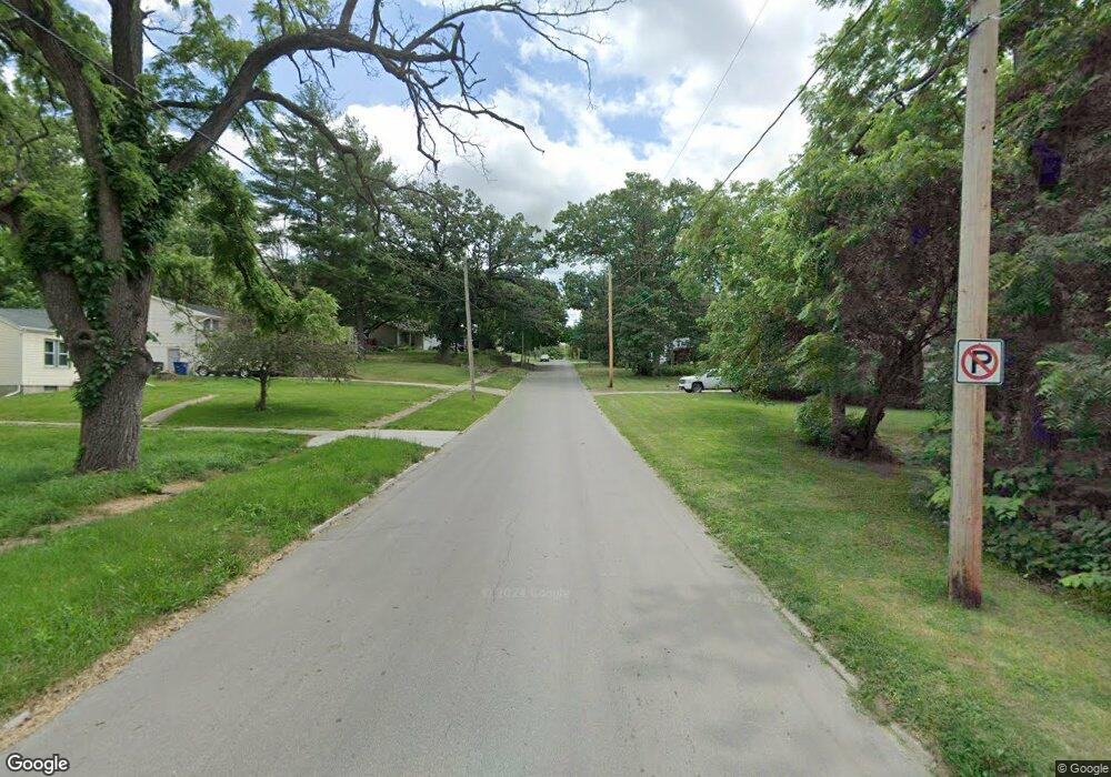 124 E Broad St, Des Moines, IA 50315 - photo 1