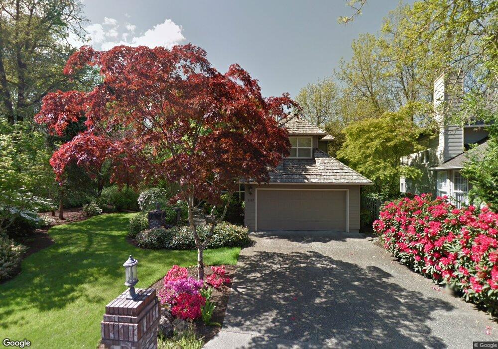 5597 Yorkshire Place, Lake Oswego, OR 97035 - photo 1