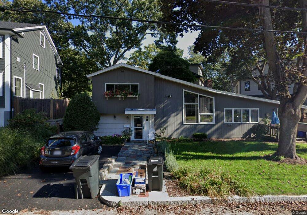 7 Teresa Cir, Arlington, MA 02474 - photo 1