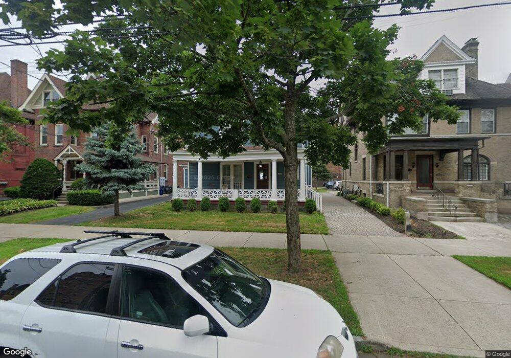 115 Dwight St unit 3, New Haven, CT 06511 - photo 1