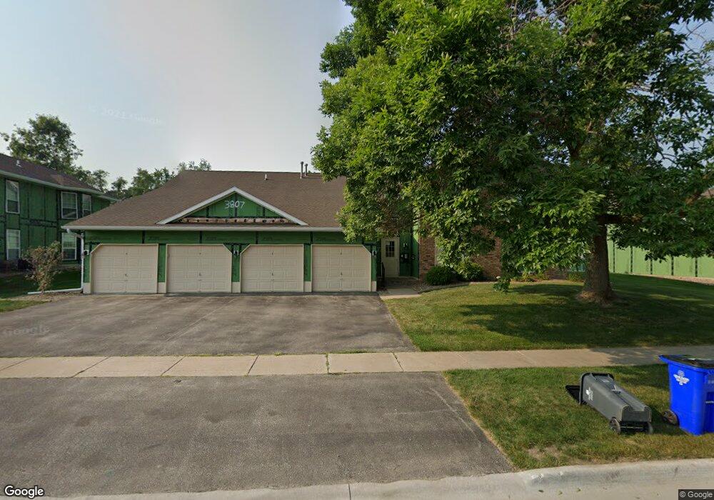 3807 Foxborough Terrace NE, Cedar Rapids, IA 52402 - photo 1