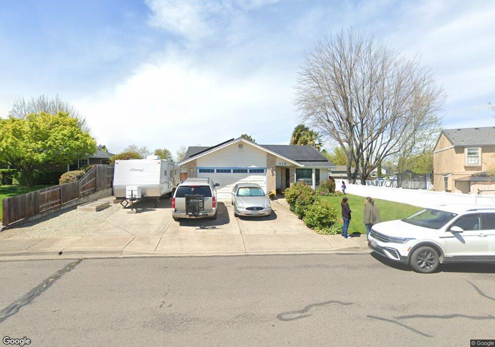 318 Snowy Butte Ln, Central Point, OR 97502 - photo 1