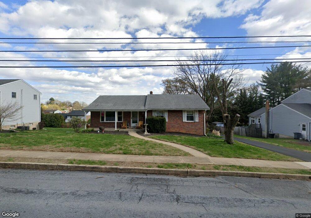 227 W Neversink Rd, Reading, PA 19606 - photo 1