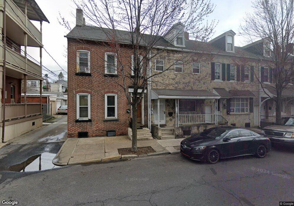 829 W Gordon St, Allentown, PA 18102 - photo 1