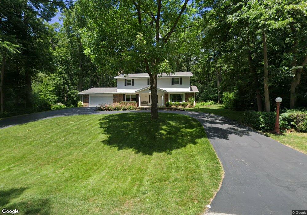 N51W27666 N Willow Creek Dr, Pewaukee, WI 53072 - photo 1