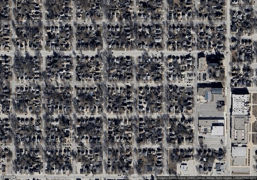 309 7th St NW, Austin, MN 55912 - photo 1