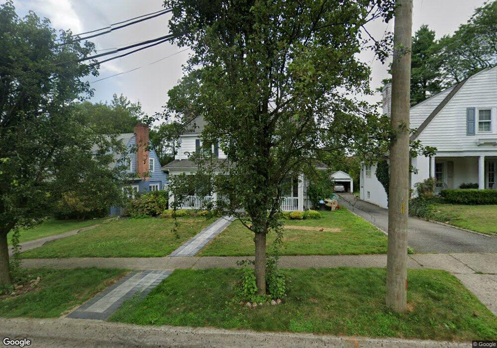 11 Murray Ave, Port Washington, NY 11050 - photo 1