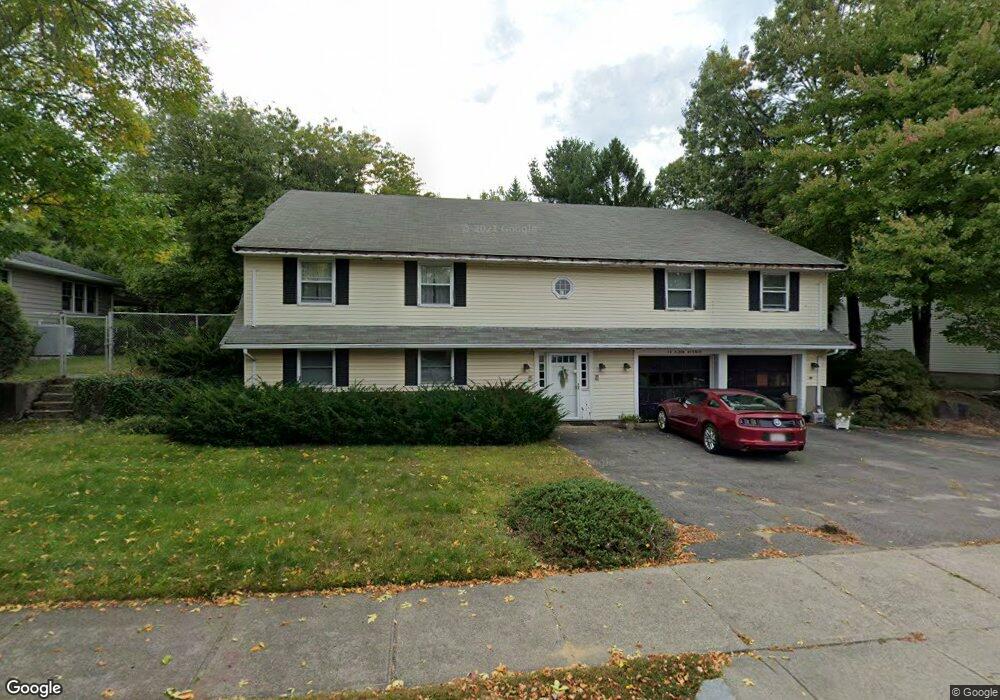 18 Alden Ave unit 1, Stoneham, MA 02180 - photo 1