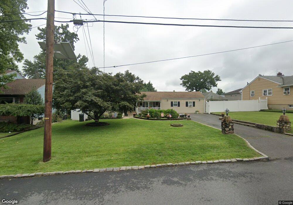 834 Harrell Ave, Woodbridge, NJ 07095 - photo 1