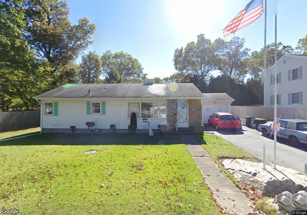 75 Whipple Rd, Smithfield, RI 02917 - photo 1