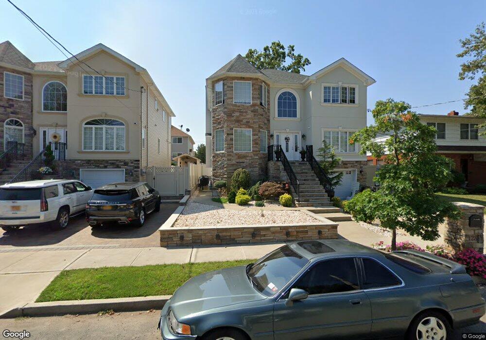 130 Fabian St, Staten Island, NY 10312 - photo 1