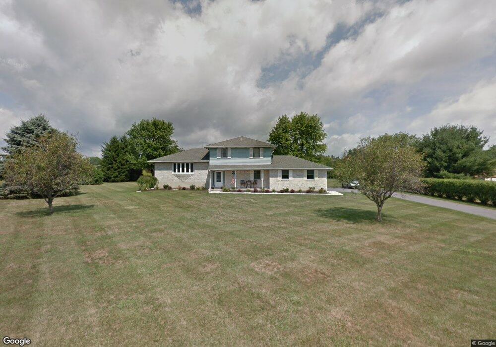 225 Earl Dr, Brodheadsville, PA 18322 - photo 1