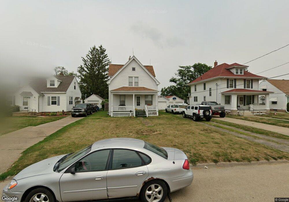 270 24th Ave SW, Cedar Rapids, IA 52404 - photo 1