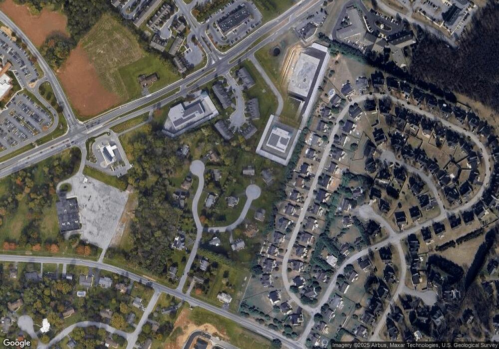 11122 Whitney Ln, Hagerstown, MD 21742 - photo 1