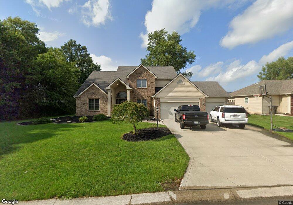 9819 Forest Creek Dr, Fort Wayne, IN 46835 - photo 1