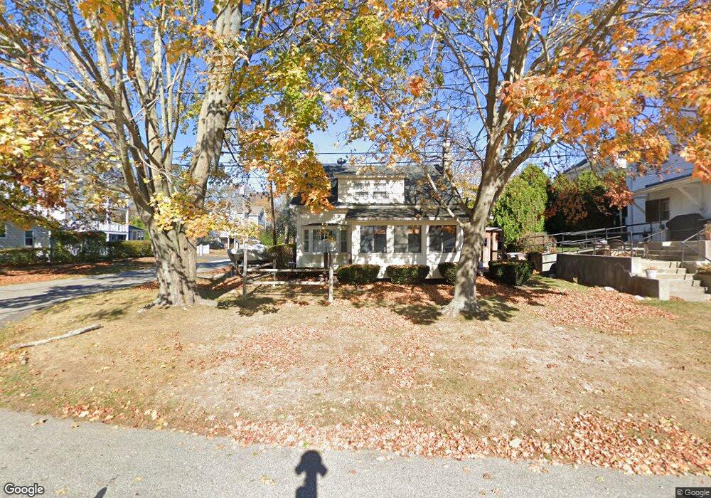 30 Beach Ave, Niantic, CT 06357 - photo 1