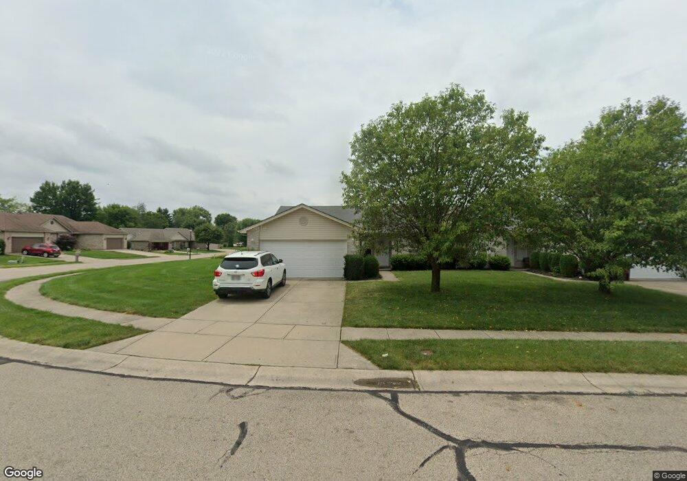 552 Whisper Ln, Xenia, OH 45385 - photo 1