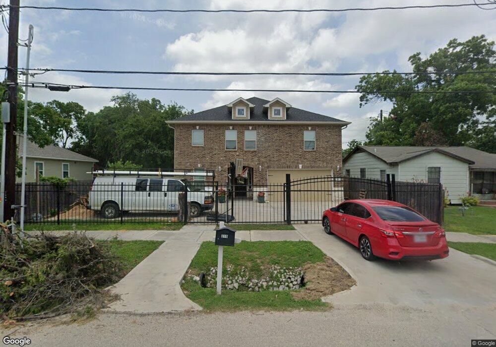 315 Neyland St, Houston, TX 77022 - photo 1