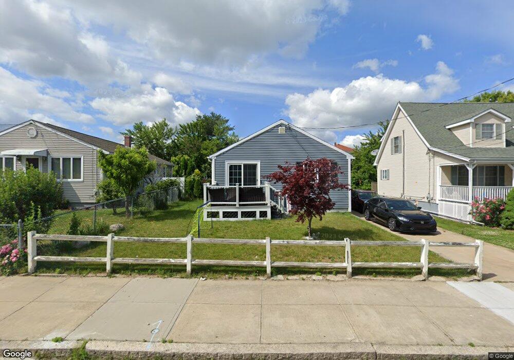 58 Bowler St, Fall River, MA 02723 - photo 1