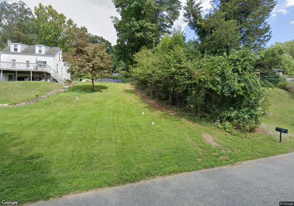 11 Hillside Ave, Belvidere, NJ 07823 - photo 1