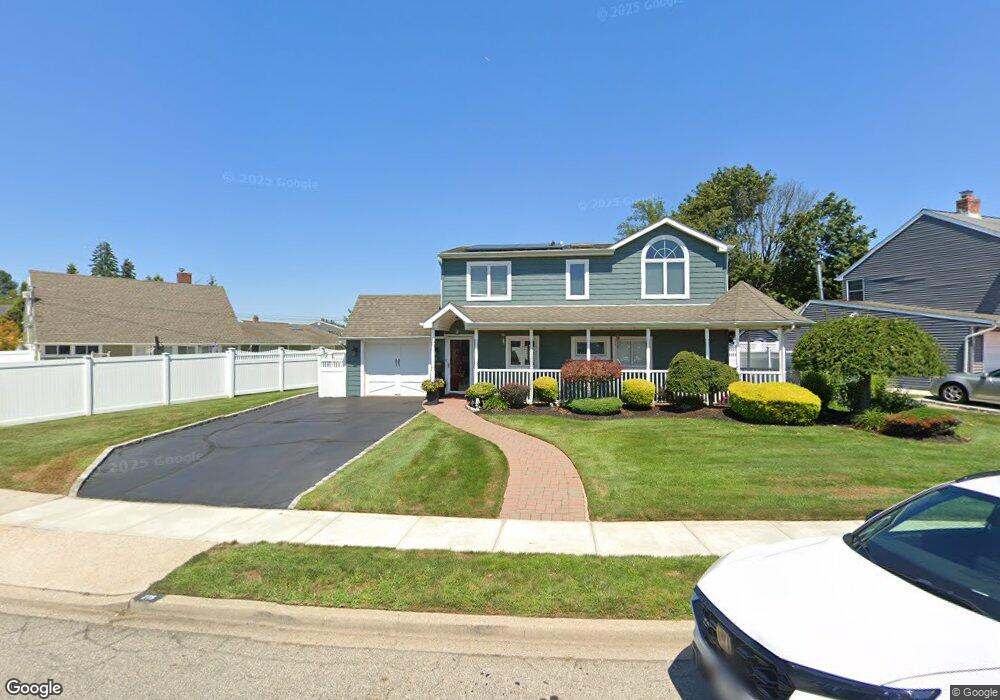 278 Red Maple Dr S, Levittown, NY 11756 - photo 1