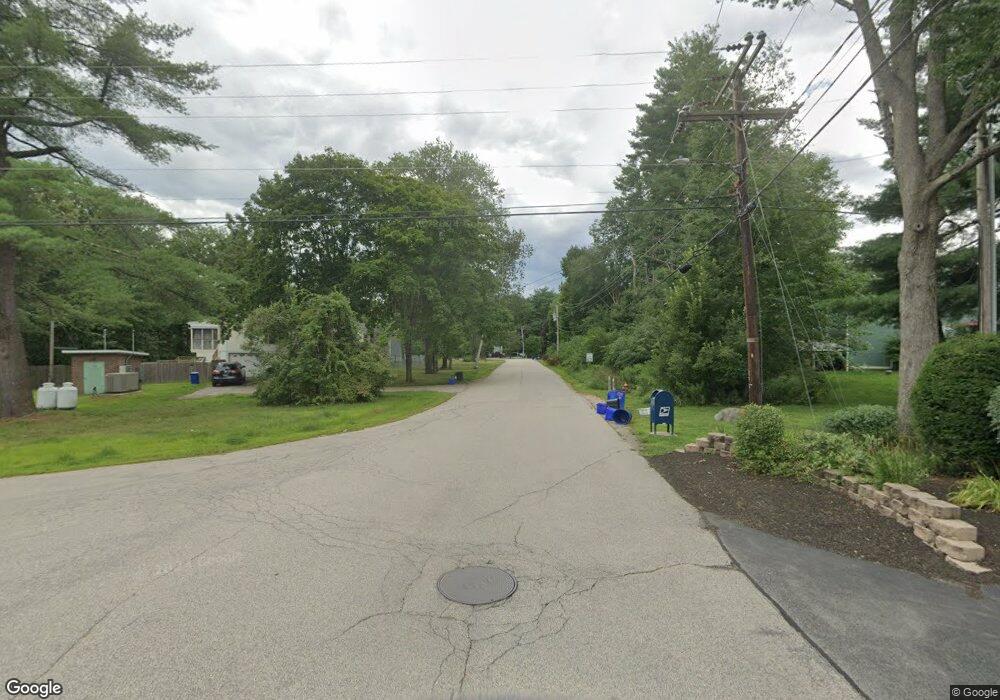 10 Piscassic St unit 10, Newmarket, NH 03857 - photo 1