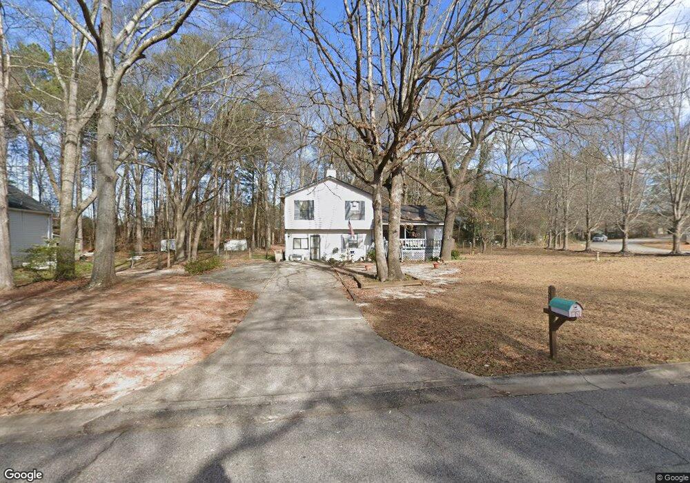 111 Scarborough Ct, Ellenwood, GA 30294 - photo 1