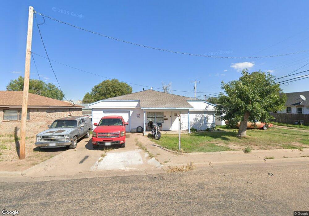 314 W 5th St, Dumas, TX 79029 - photo 1