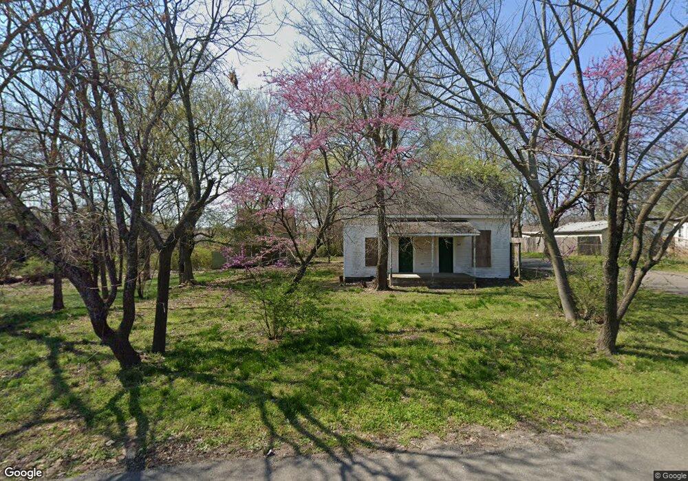 621 Russell Ave, Tahlequah, OK 74464 - photo 1