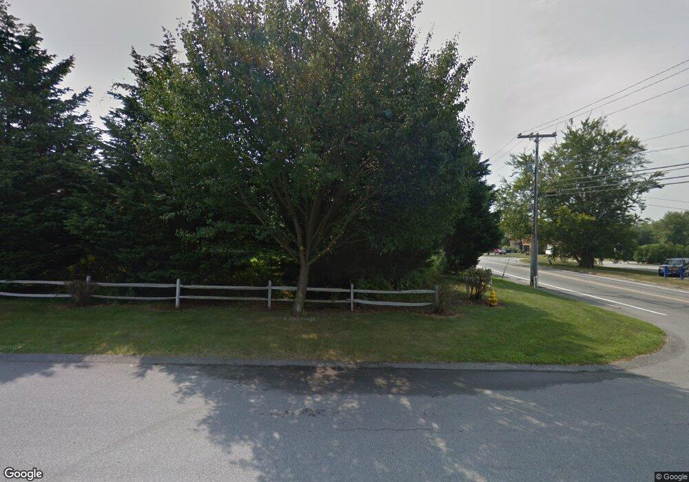 7 Goldenrod Dr, Middletown, RI 02842 - photo 1