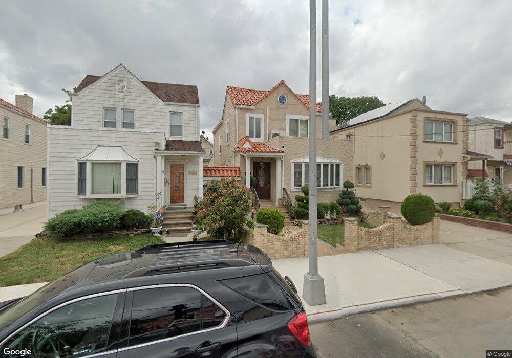 4626 190th St, Flushing, NY 11358 - photo 1