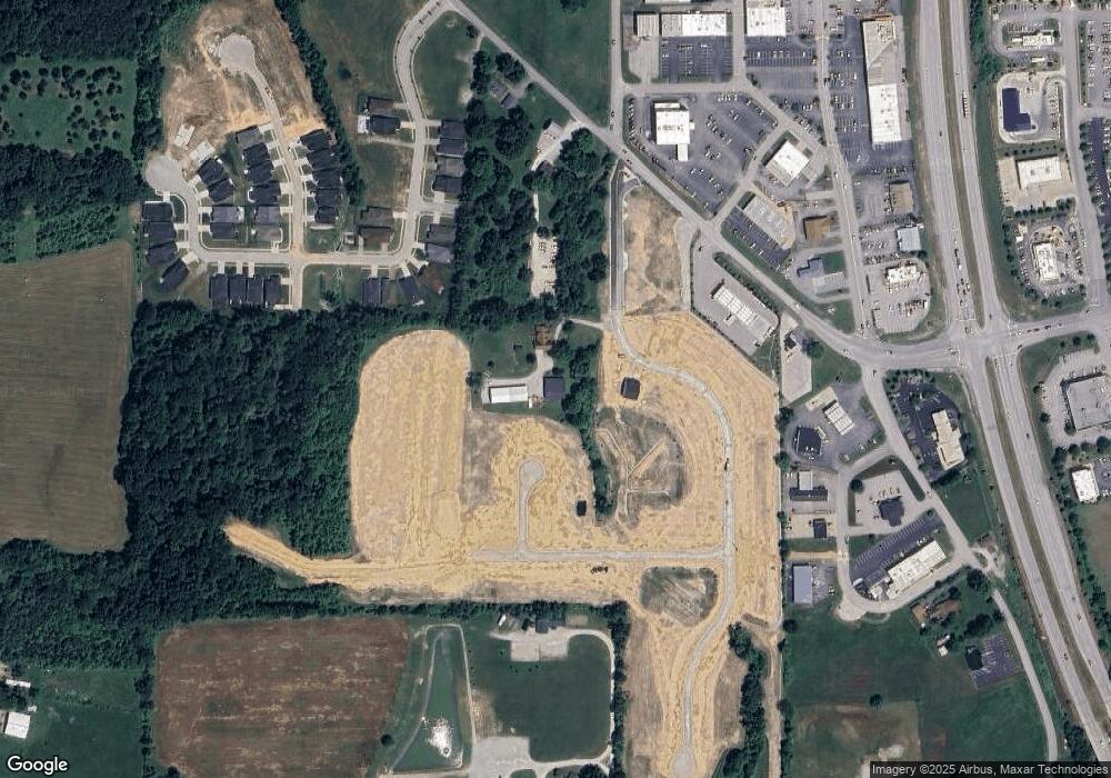 5007 Old Vincennes Rd, Floyds Knobs, IN 47119 - photo 1