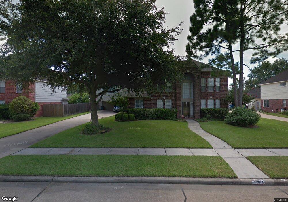 409 Windsor Dr, Friendswood, TX 77546 - photo 1