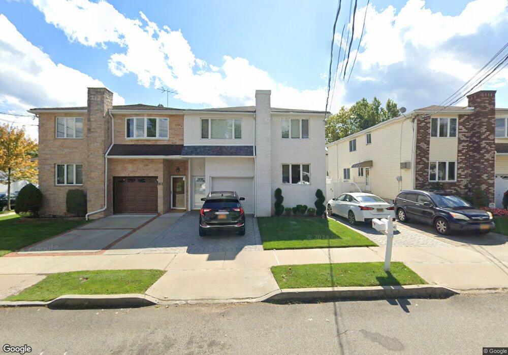 166 Lamoka Ave, Staten Island, NY 10308 - photo 1