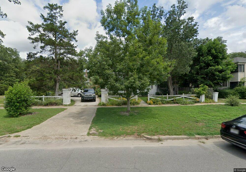 208 Laurens St, Camden, SC 29020 - photo 1