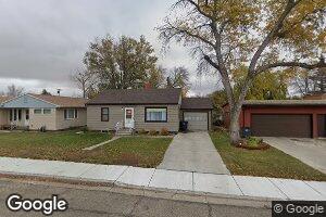 607 1st St SE, Crosby, ND 58730