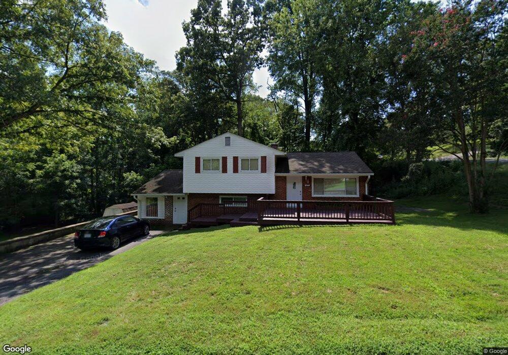 18949 Barnette Cir, Triangle, VA 22172 - photo 1