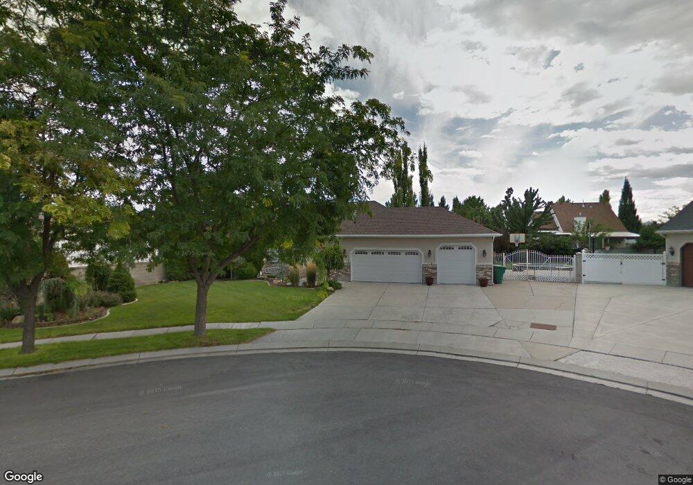 2173 Bird Ct, West Jordan, UT 84088 - photo 1