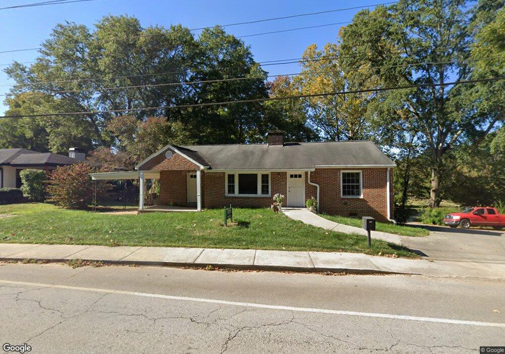 328 Bridge St, Clarkesville, GA 30523 - photo 1